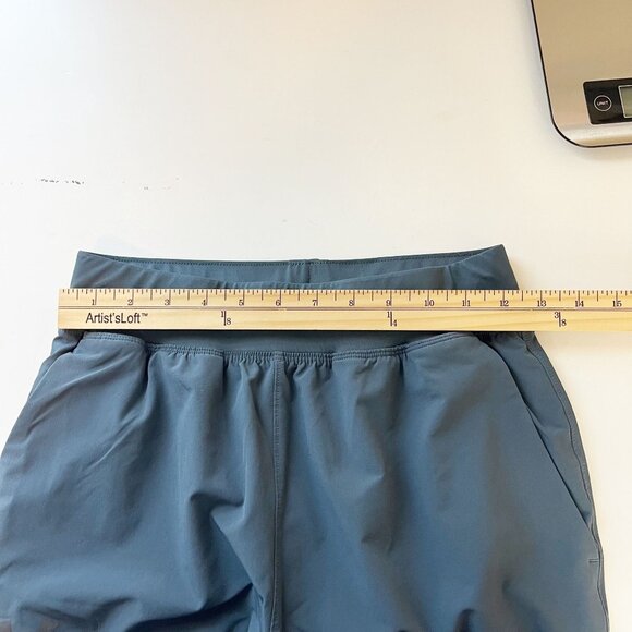 Under Armour Storm Heat Gear Gray Pull On Tapered Pants Logo - Size Small - Picture 6 of 8